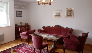317/PS, Trosoban stan u strogom centru Mostara